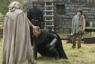 Illustration for article titled Episode 8 "Desperate Souls" promo pics
